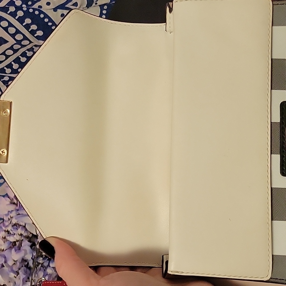 Michael Kors Black Cream Checkered Crossbody Satchel - Picture 5 of 8